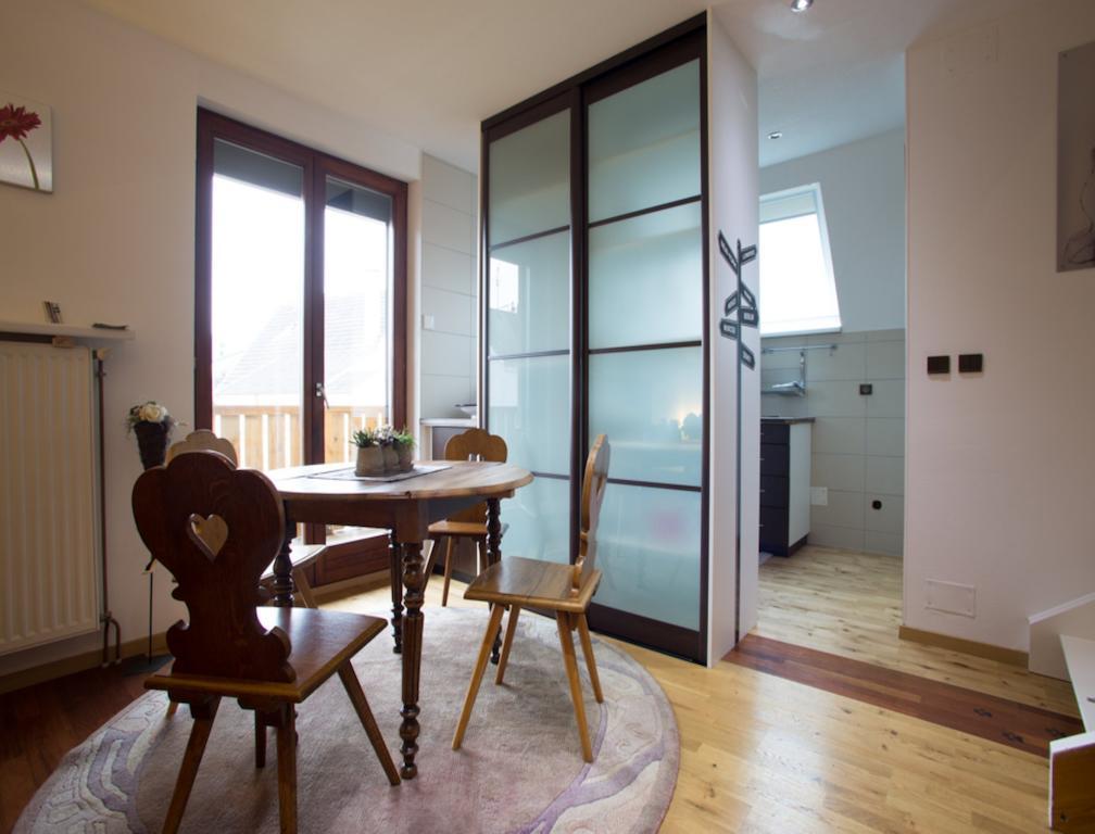 Appartement Melusine Avec Balcon Ammerschwihr Ruang foto